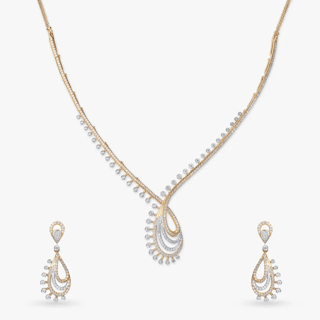 Curved Perfection Diamond Necklace Set