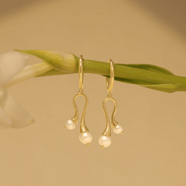 Dancing Drizzle Pearl Hoop Earrings
