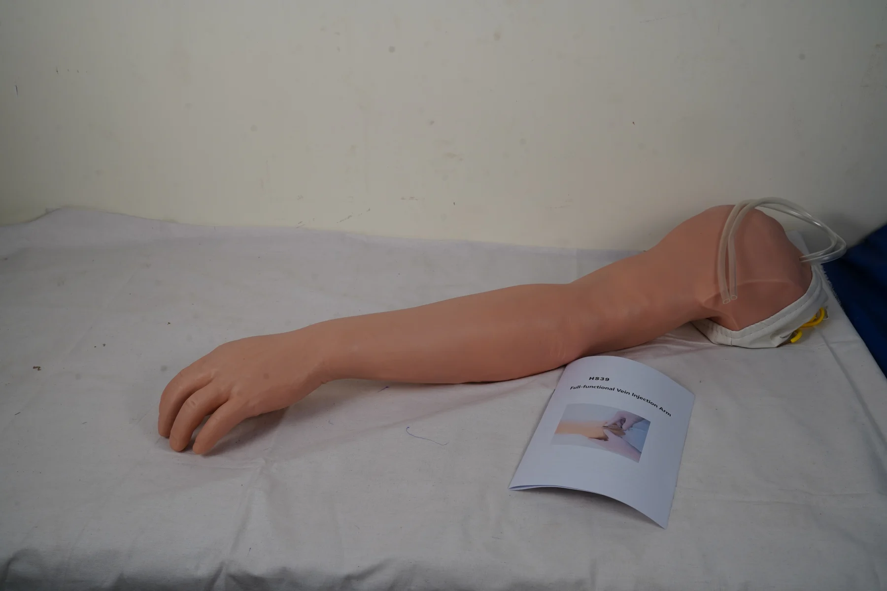 Full Functional Vein Injection Arm